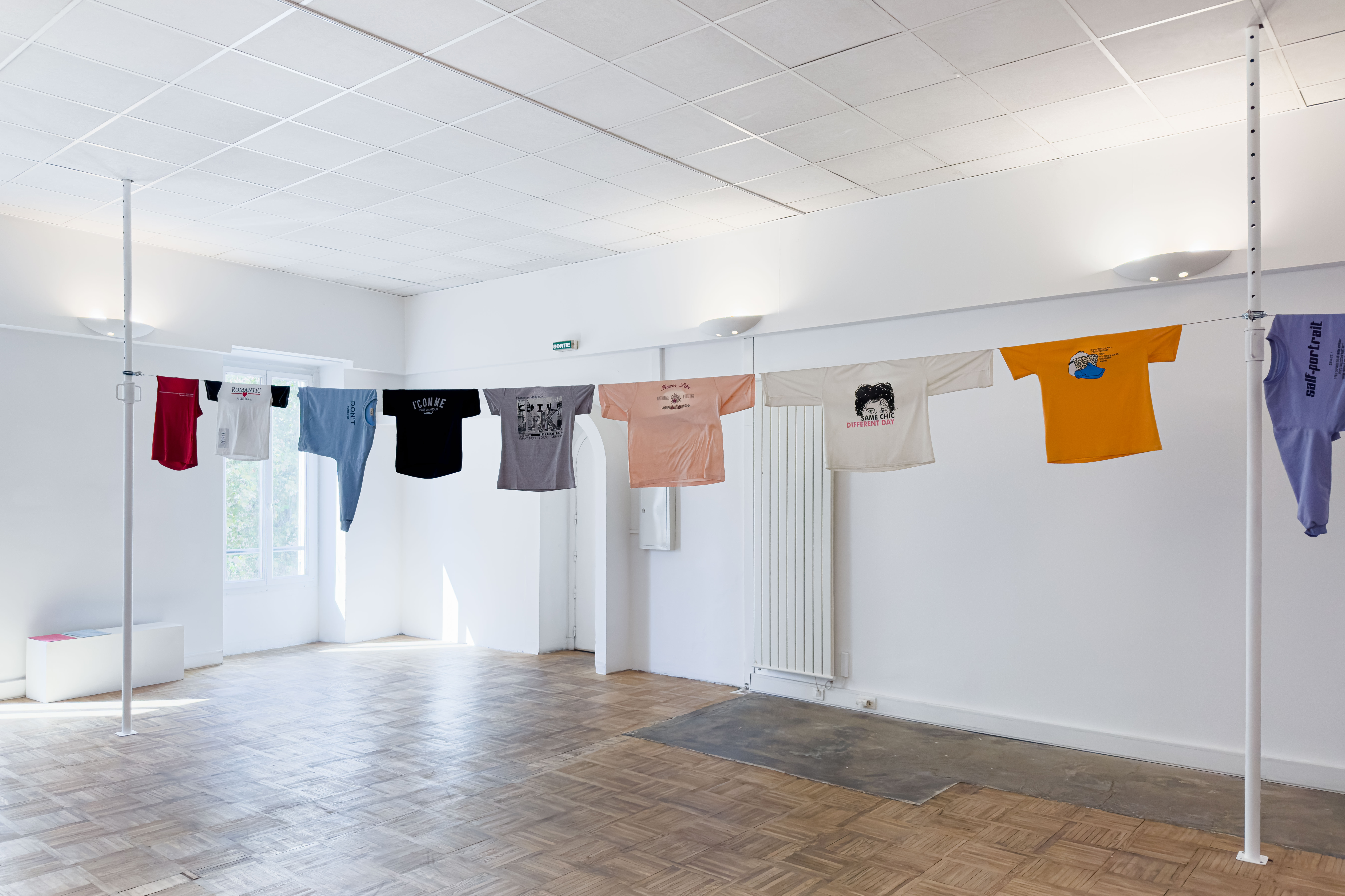 Incomplete Poem (Laundry line) by Shanzhai Lyric at Giselle's Books, Marseille
