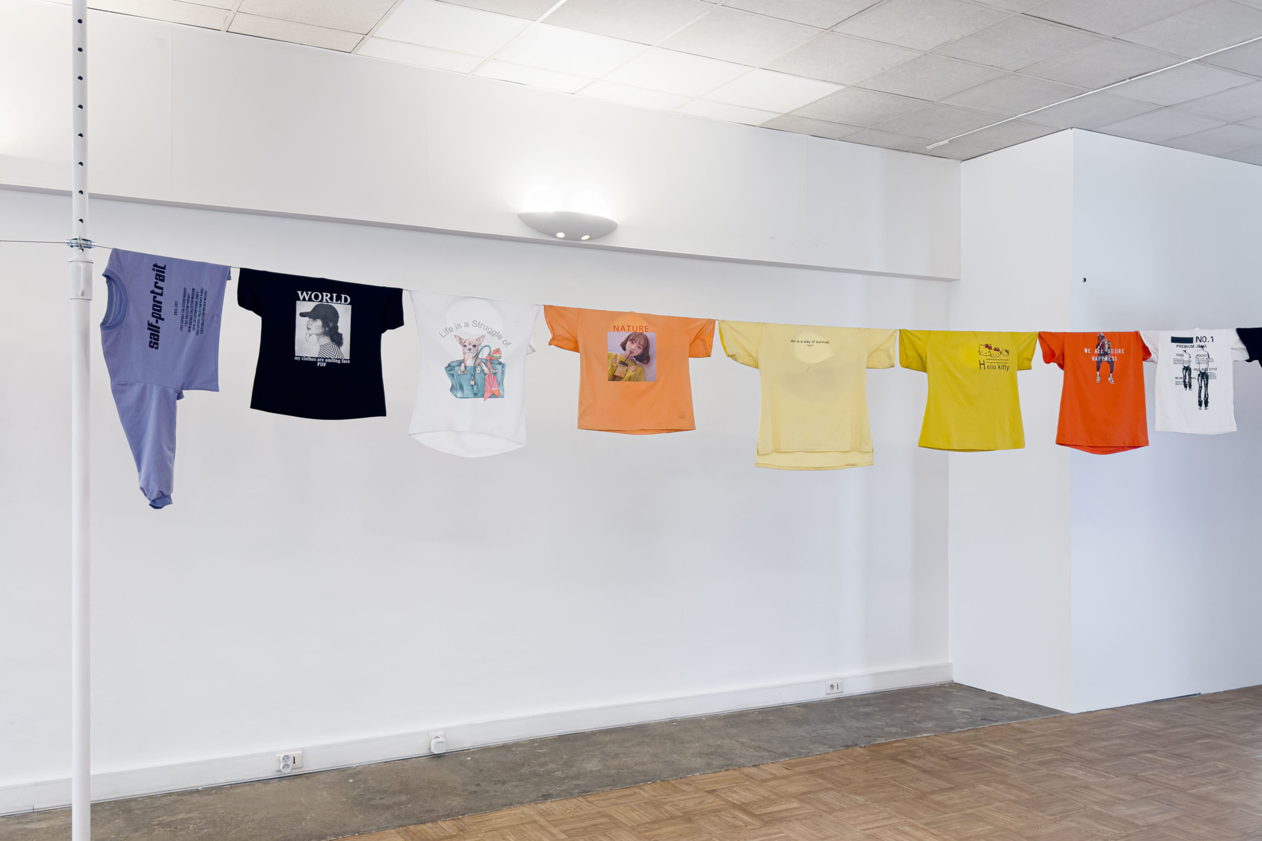 Incomplete Poem (Laundry line) by Shanzhai Lyric at Giselle's Books, Marseille